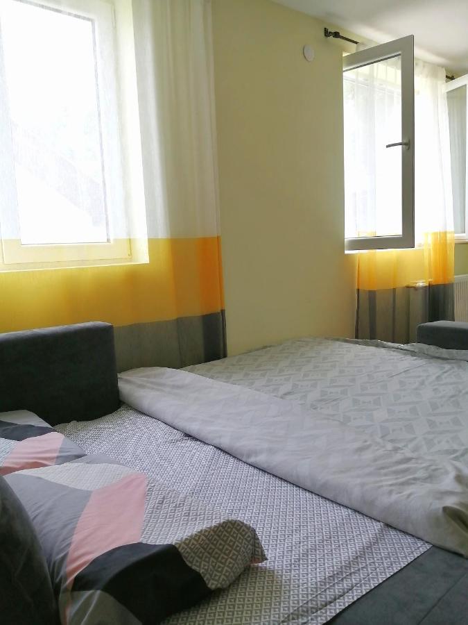 Nikas Apartman 下米拉诺瓦茨 外观 照片
