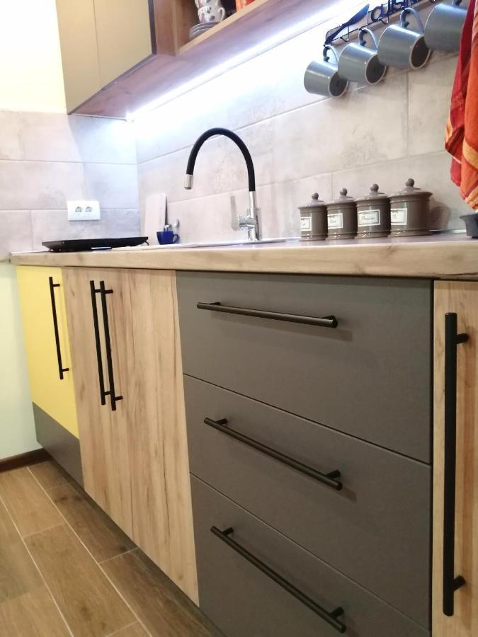 Nikas Apartman 下米拉诺瓦茨 外观 照片