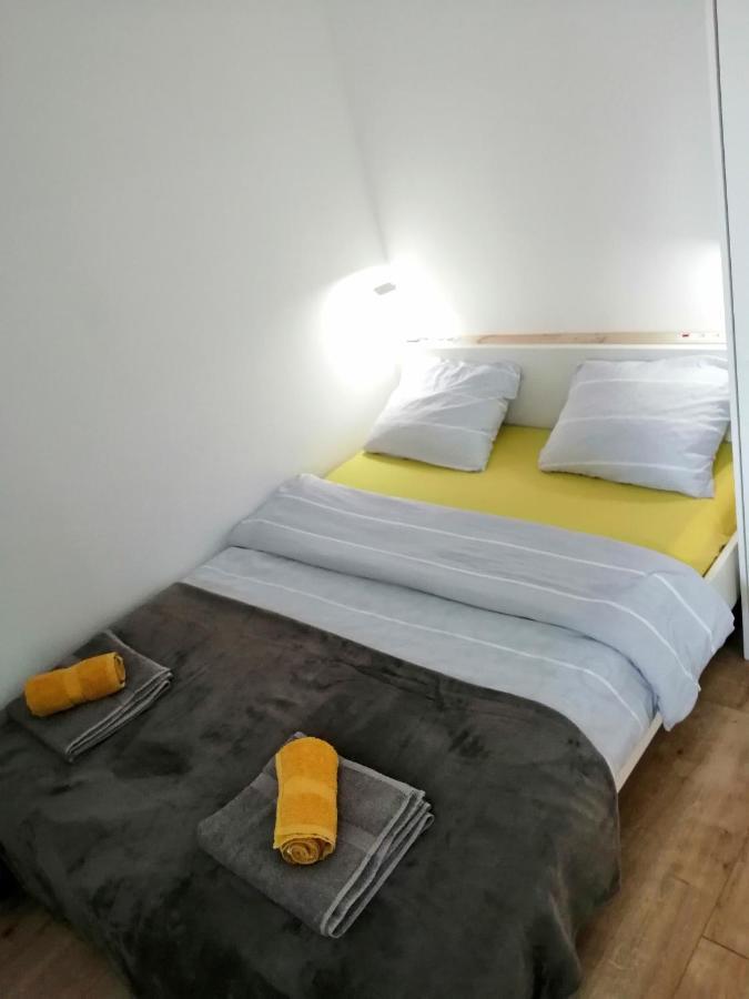 Nikas Apartman 下米拉诺瓦茨 外观 照片